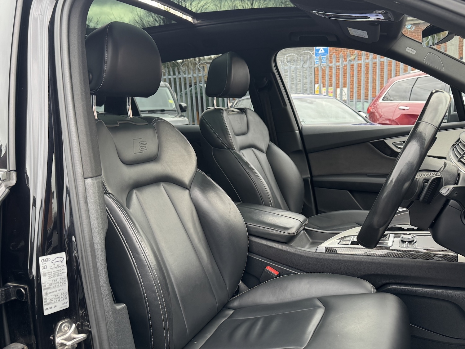 Used Audi Q7 2017 for sale - 75968369: Photo 29