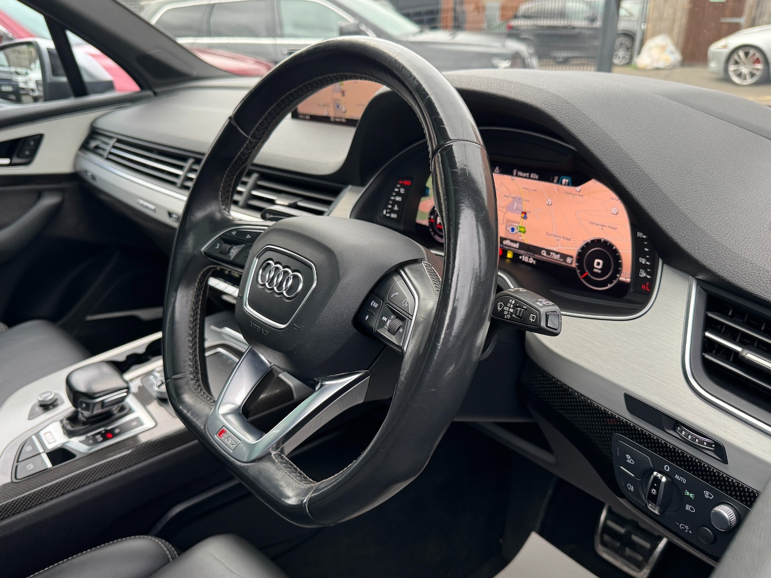 Used Audi Q7 2017 for sale - 75968369: Photo 48