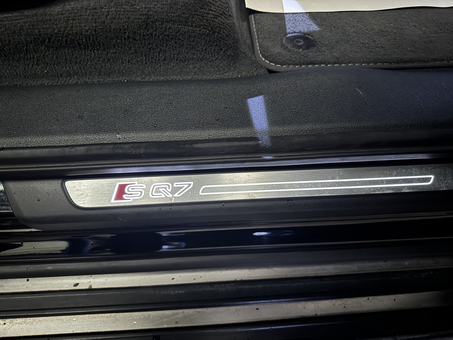 Used Audi Q7 2017 for sale - 75968369: Photo 59