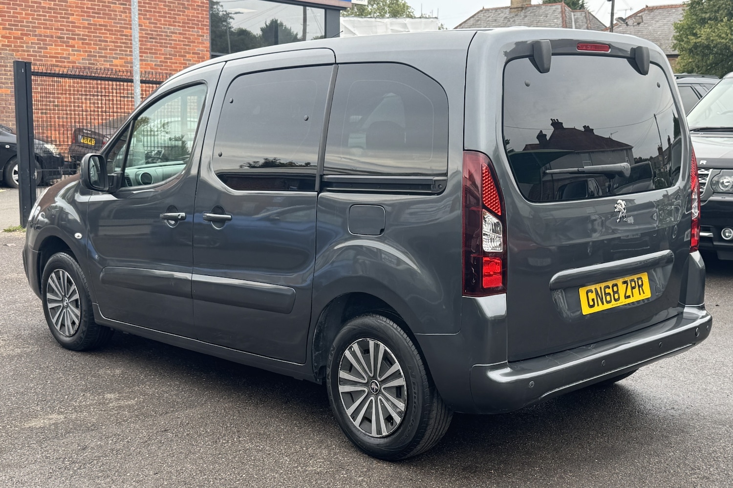 Vehicle 5