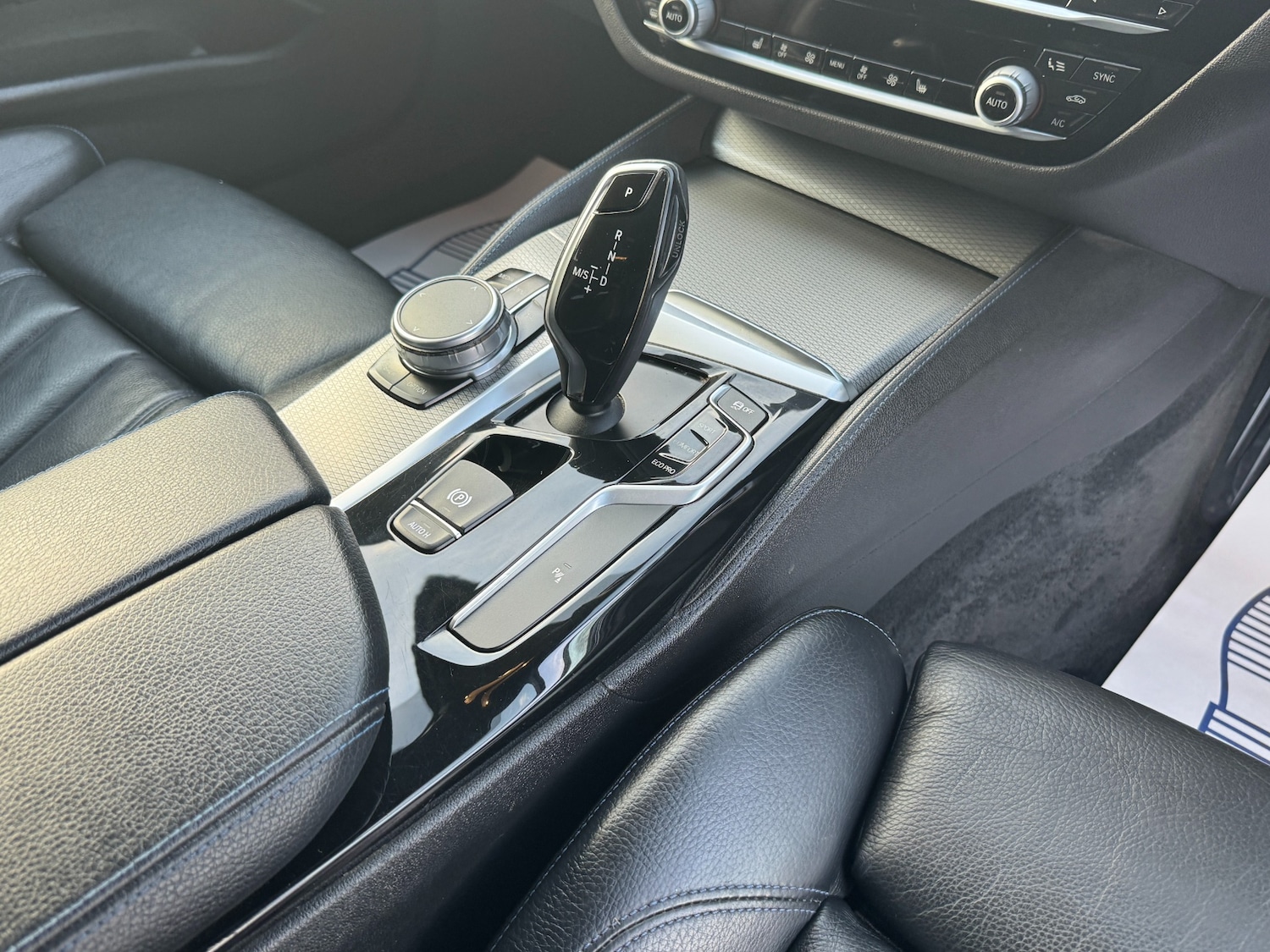 Used BMW 5 Series 2018 for sale - 77127364: Photo 30