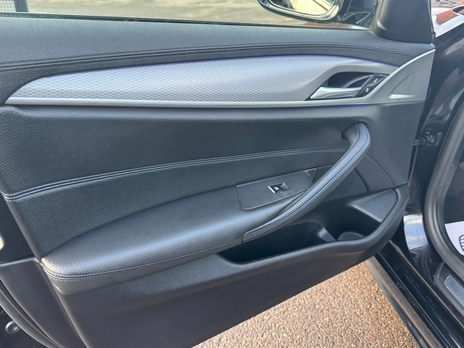 Used BMW 5 Series 2018 for sale - 77127364: Photo 52