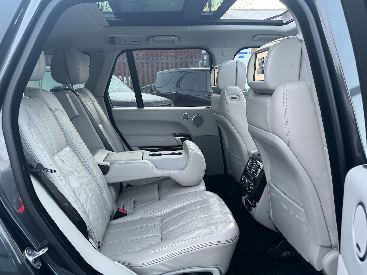 Used Land Rover Range Rover 2017 for sale - 77406810: Photo 68