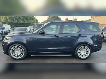 Used Land Rover Discovery 2018 for sale - 79038161: Photo
