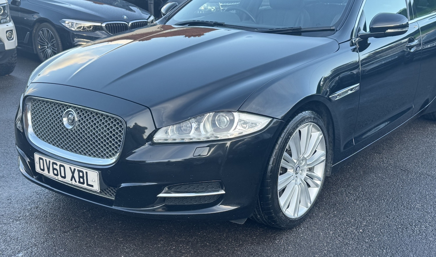 Used Jaguar XJ 2010 for sale - 76541531: Photo 15