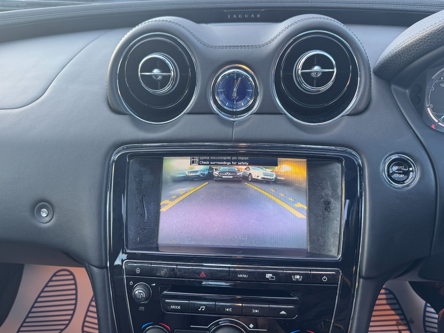 Used Jaguar XJ 2010 for sale - 76541531: Photo 37