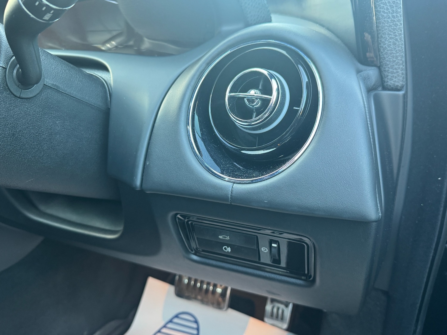 Used Jaguar XJ 2010 for sale - 76541531: Photo 45