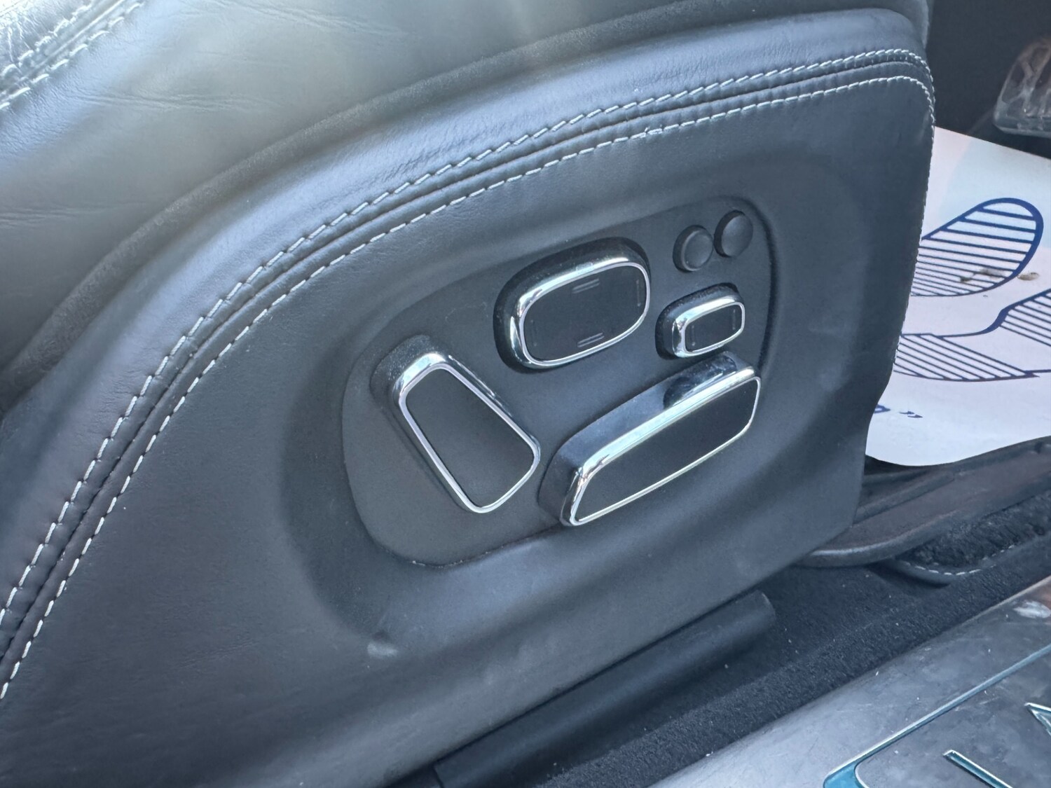 Used Jaguar XJ 2010 for sale - 76541531: Photo 59