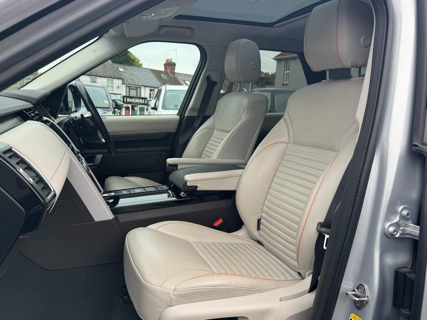 Used Land Rover Discovery 2019 for sale - 76375688: Photo 28