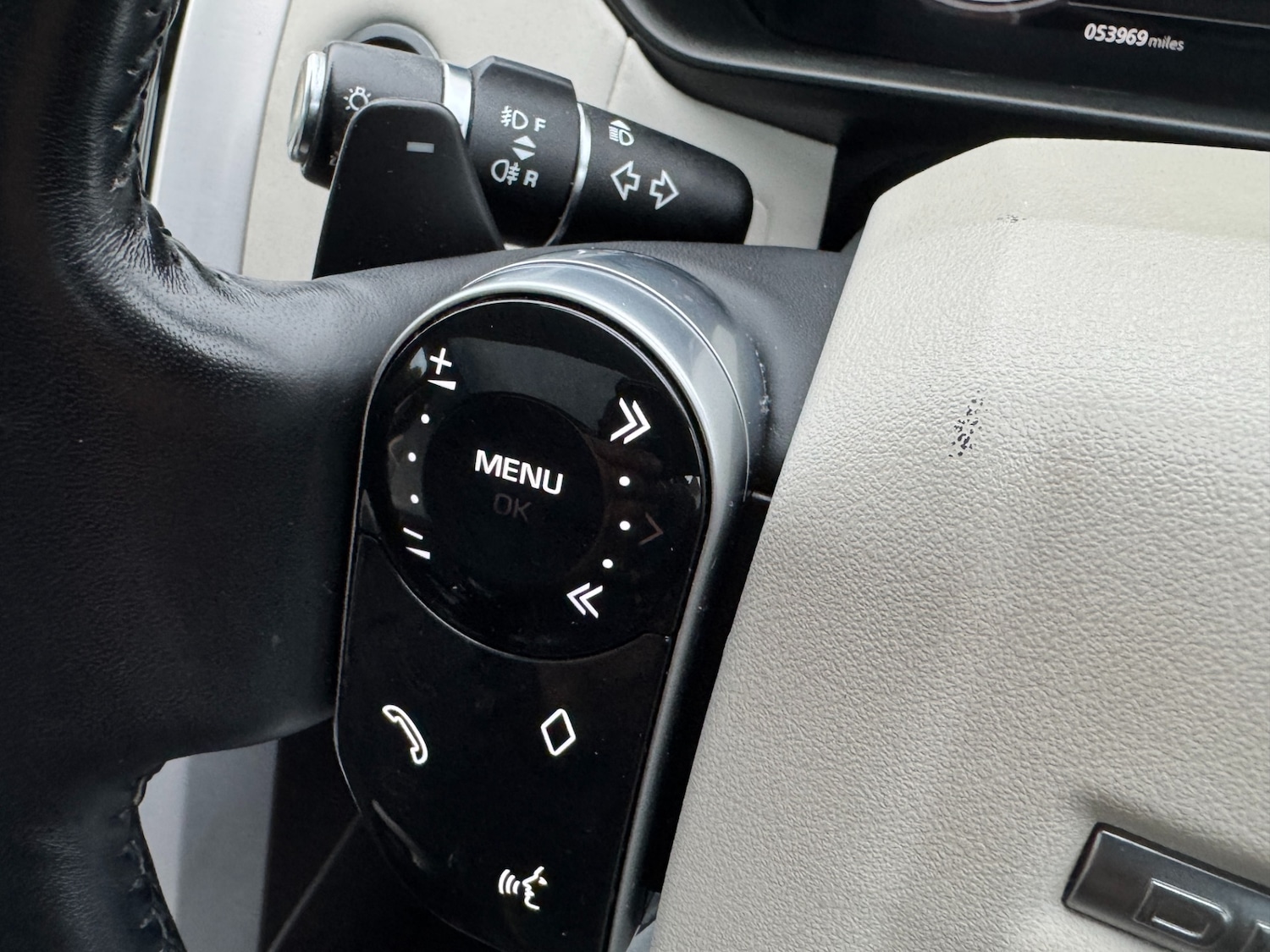 Used Land Rover Discovery 2019 for sale - 76375688: Photo 48