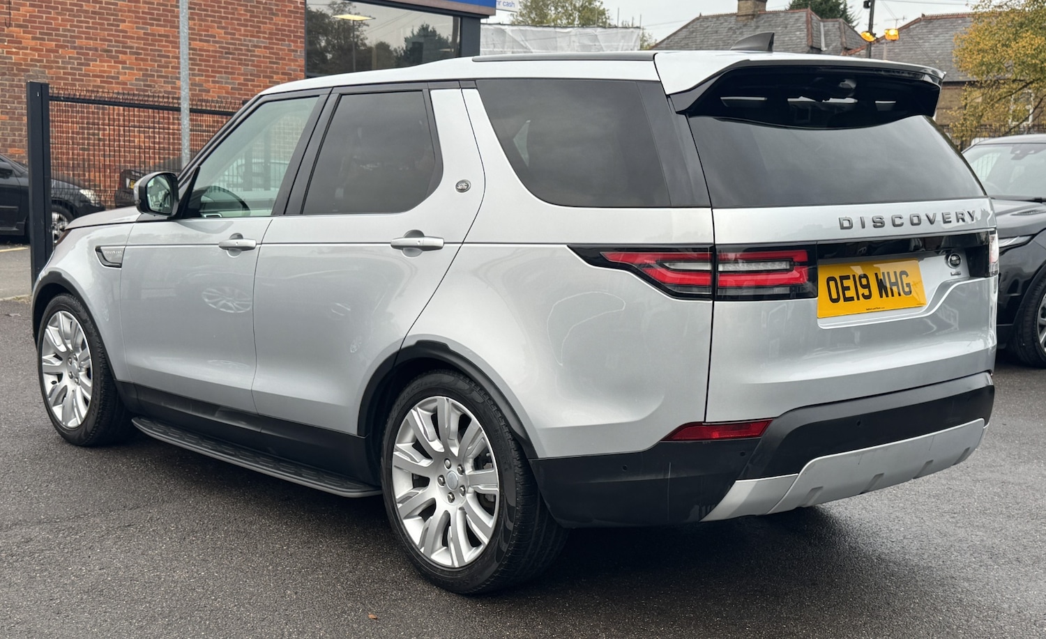 Used Land Rover Discovery 2019 for sale - 76375688: Photo 5