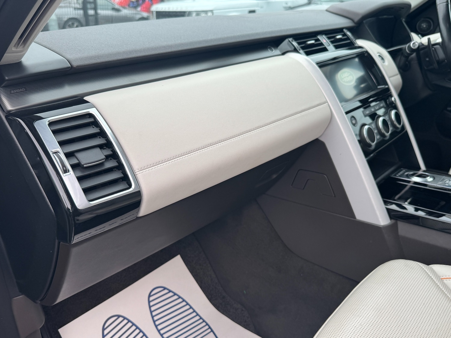 Used Land Rover Discovery 2019 for sale - 76375688: Photo 52