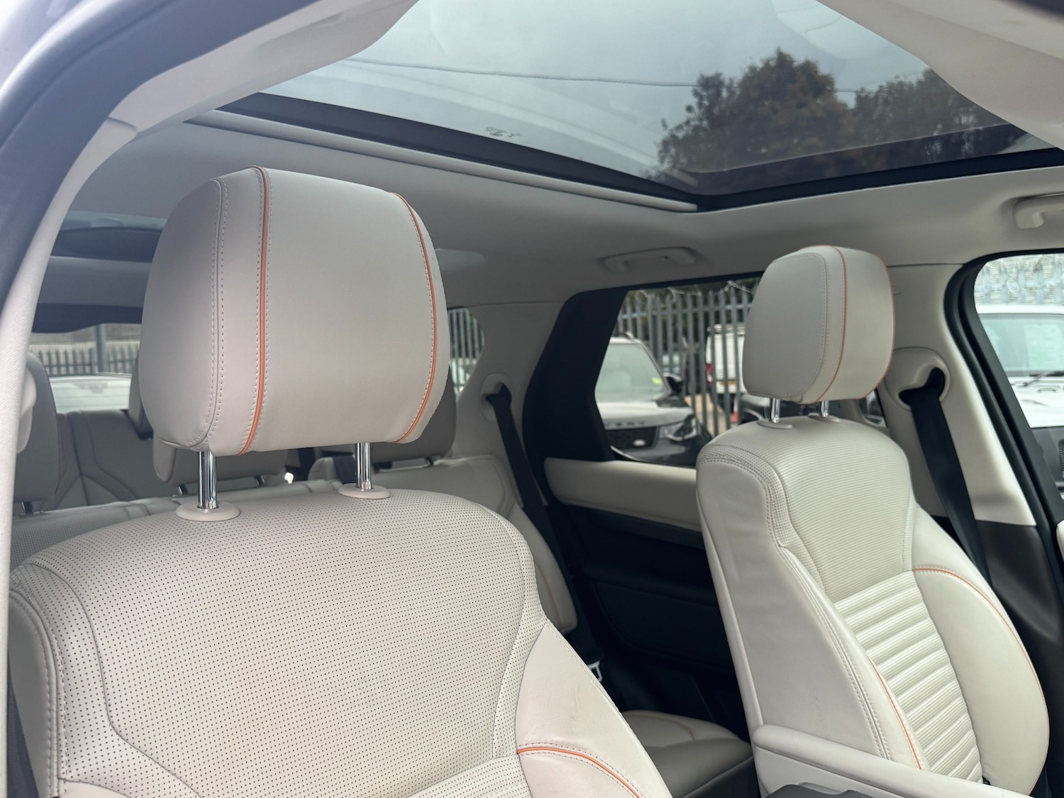 Used Land Rover Discovery 2019 for sale - 76375688: Photo 56