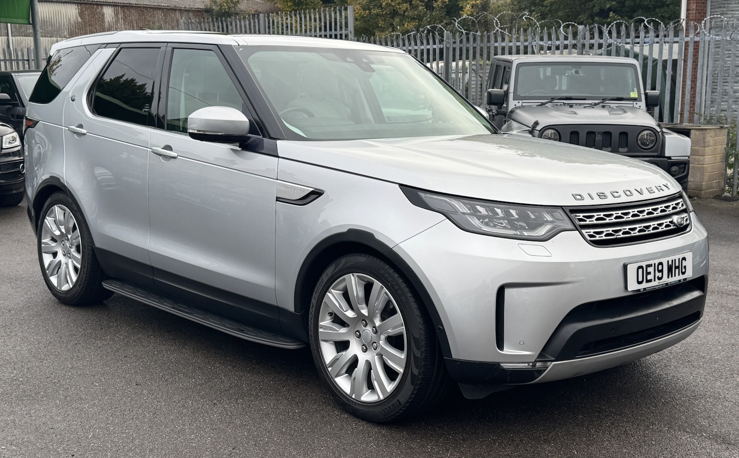Used Land Rover Discovery 2019 for sale - 76375688: Photo 9