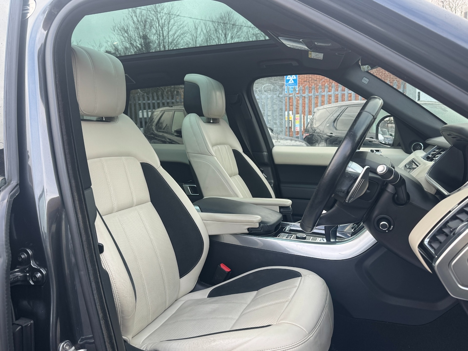 Used Land Rover Range Rover Sport 2018 for sale - 77474785: Photo 39