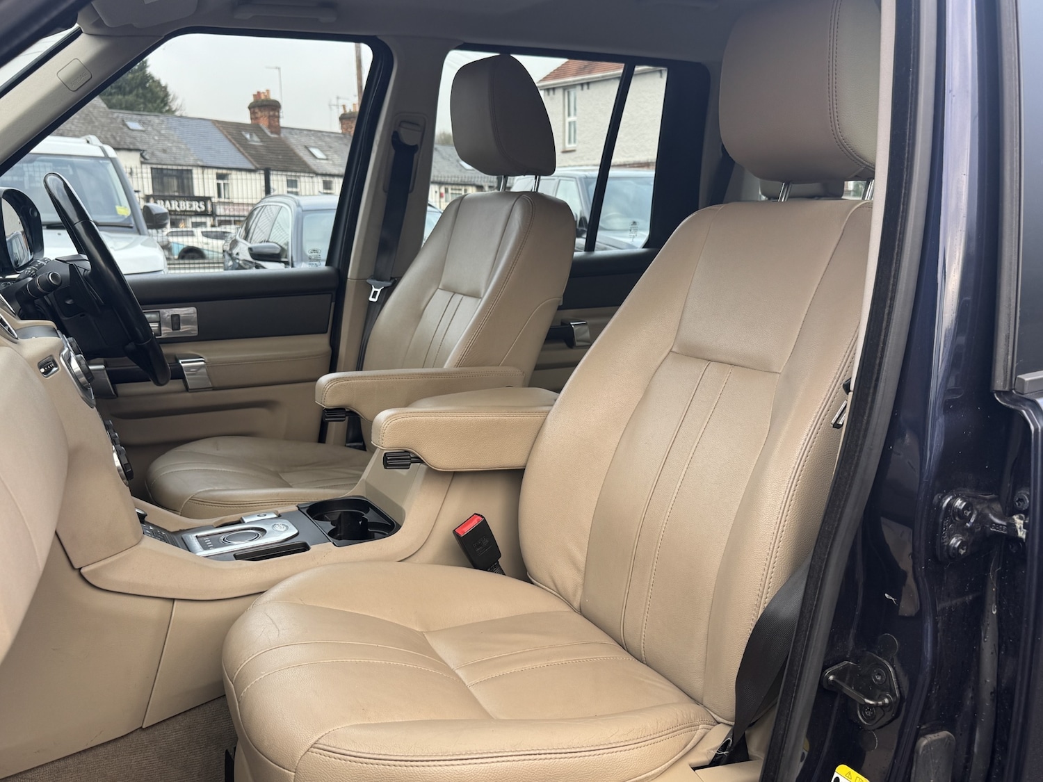 Used Land Rover Discovery 2016 for sale - 76641217: Photo 26