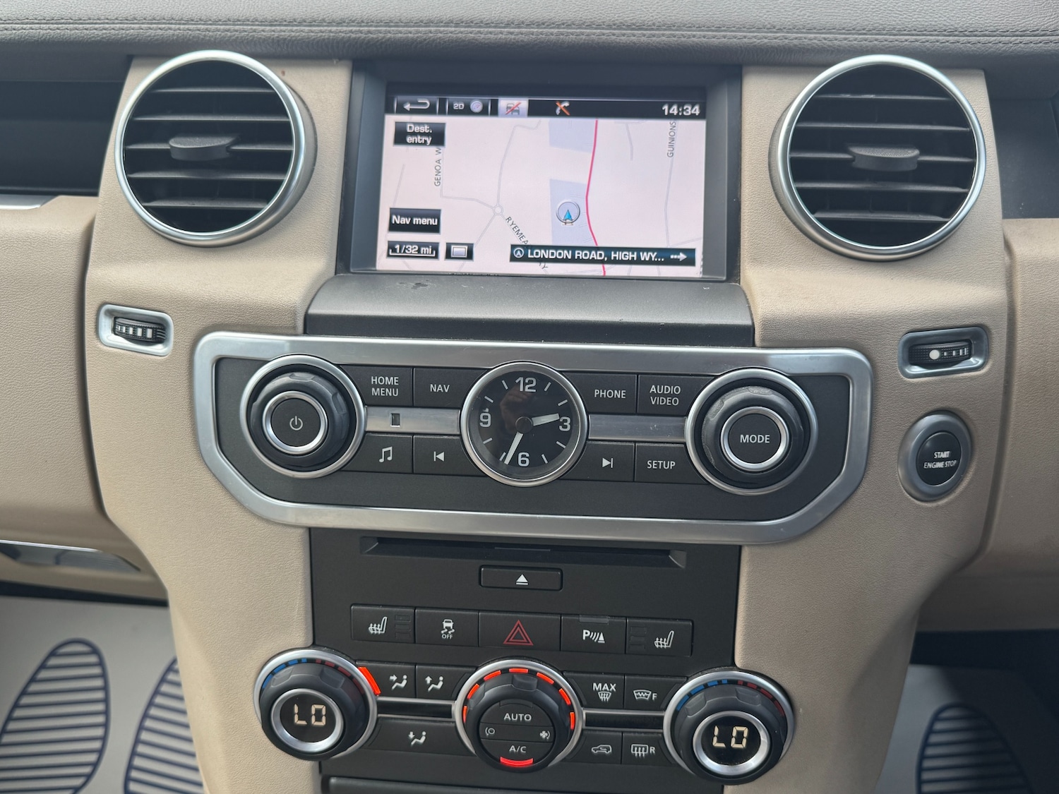 Used Land Rover Discovery 2016 for sale - 76641217: Photo 36