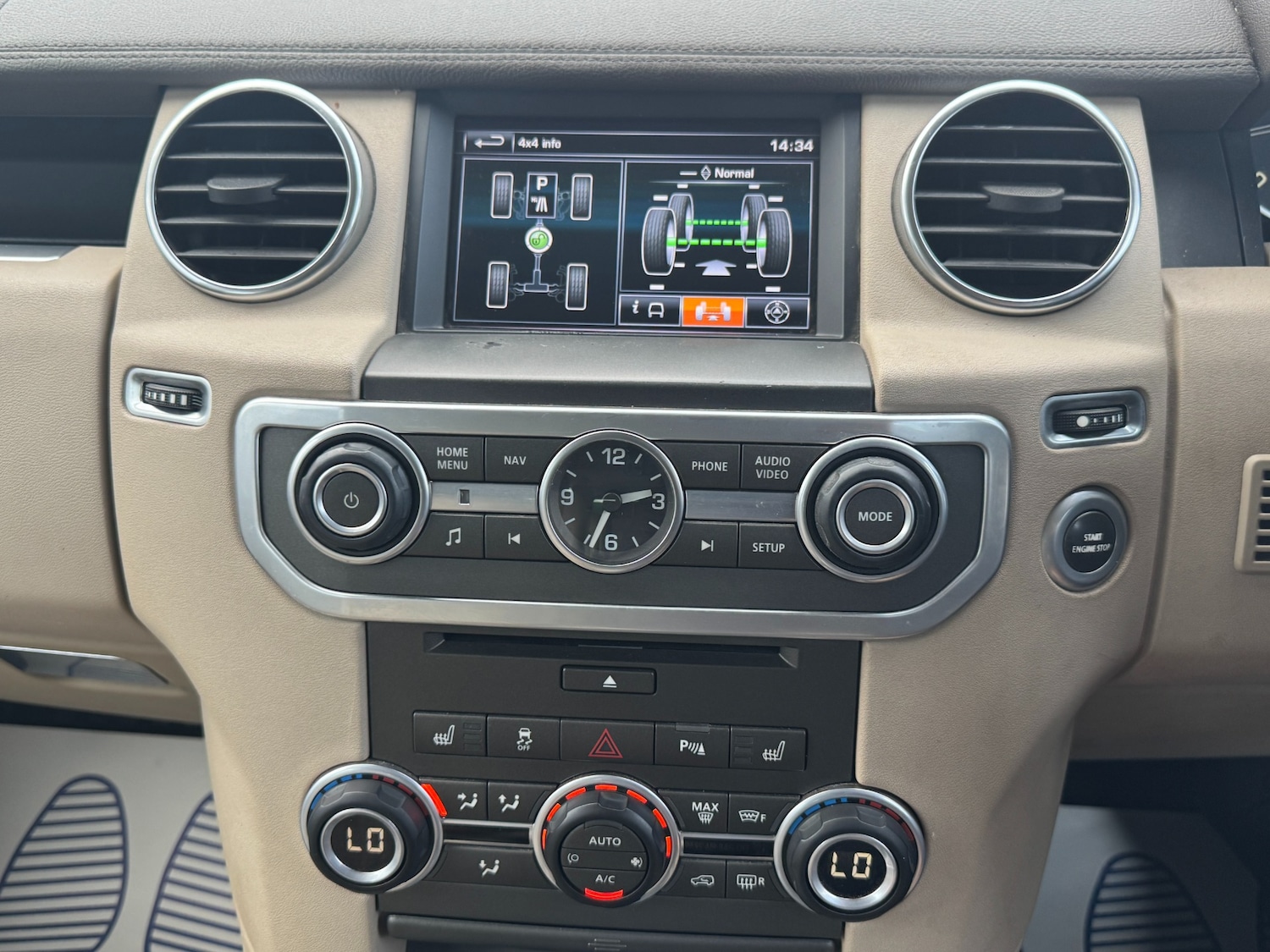 Used Land Rover Discovery 2016 for sale - 76641217: Photo 40