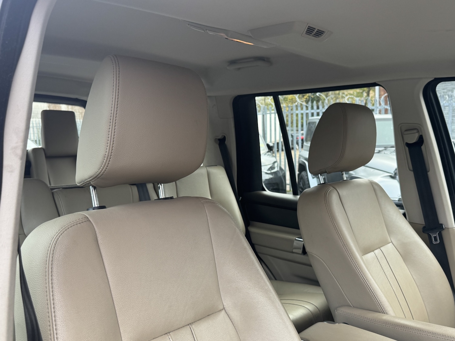 Used Land Rover Discovery 2016 for sale - 76641217: Photo 55