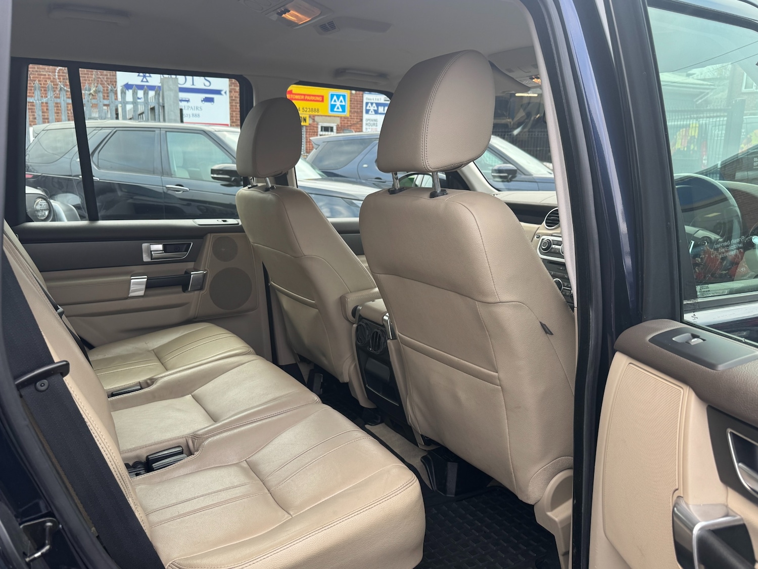 Used Land Rover Discovery 2016 for sale - 76641217: Photo 56