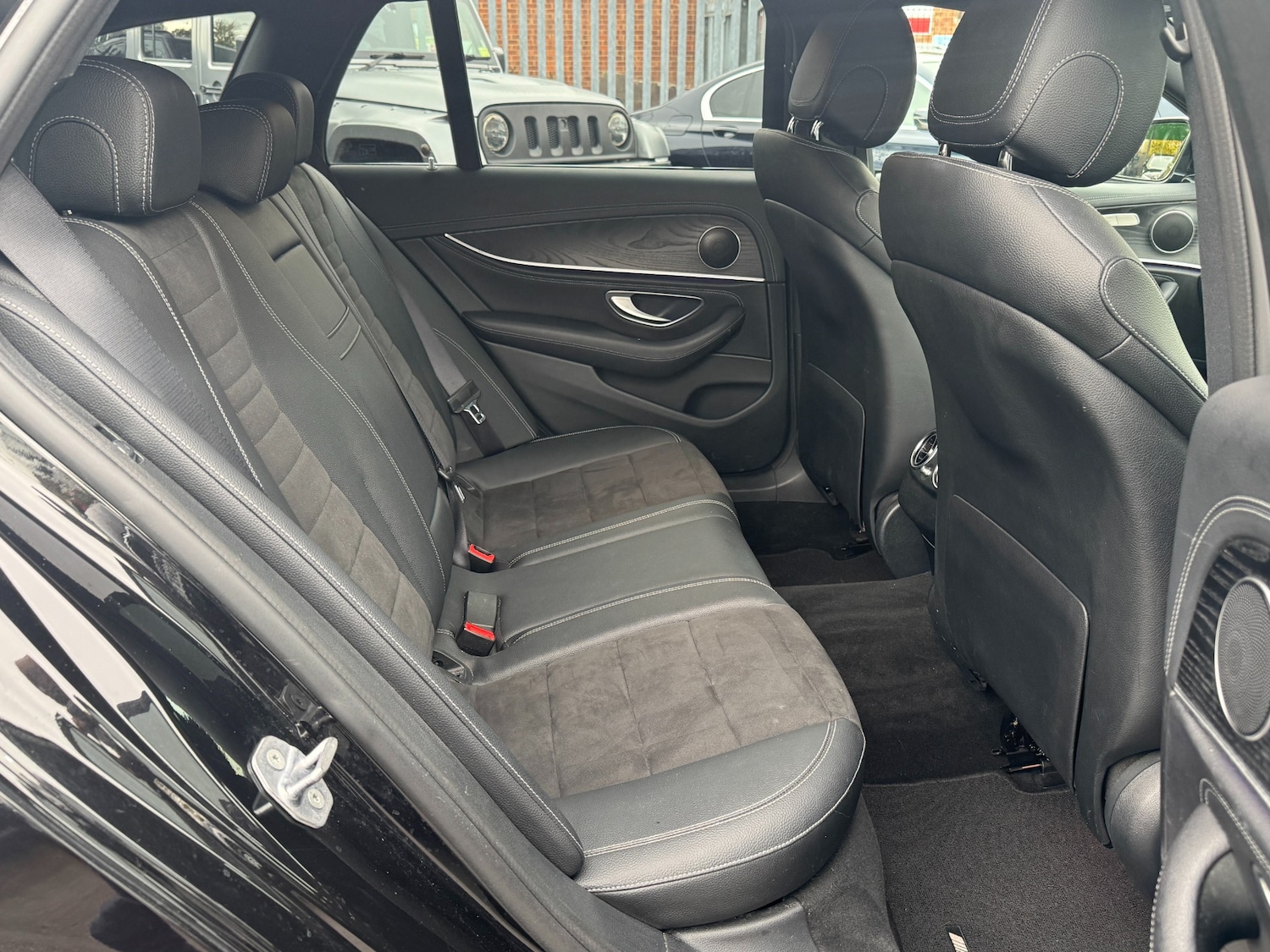 Used Mercedes-Benz E Class 2018 for sale - 76542306: Photo 54