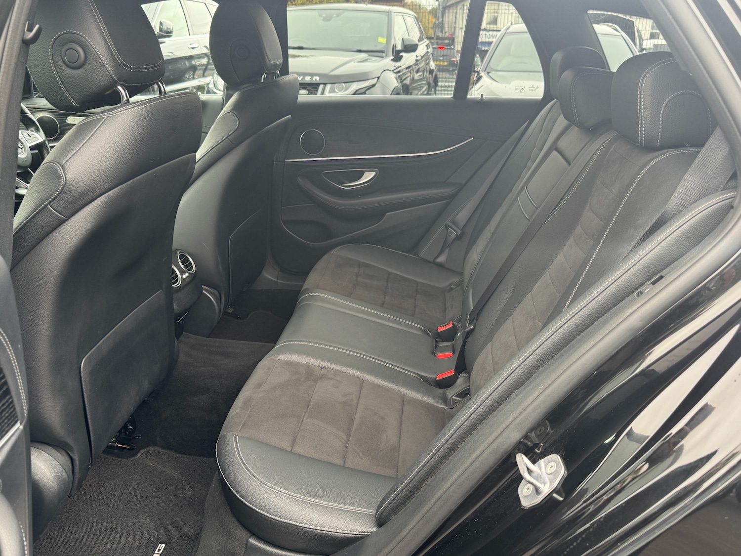 Used Mercedes-Benz E Class 2018 for sale - 76542306: Photo 55