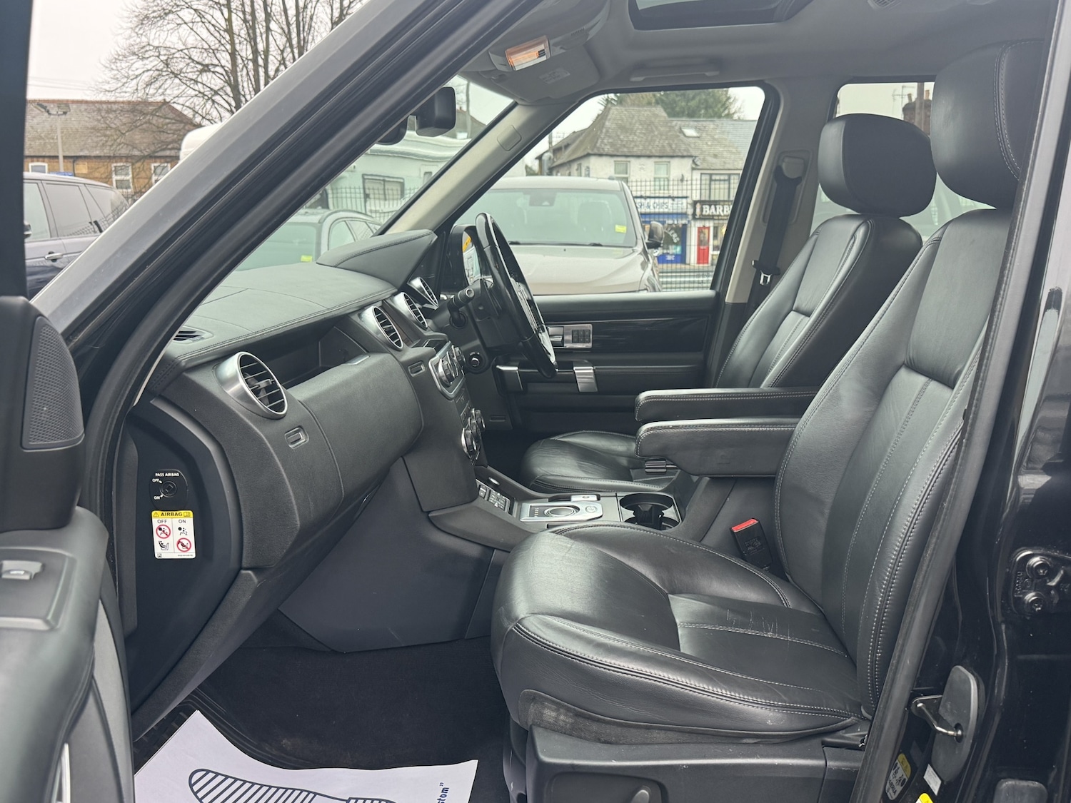 Used Land Rover Discovery 2016 for sale - 77792671: Photo 25