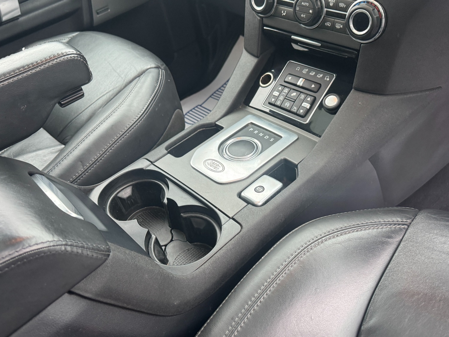 Used Land Rover Discovery 2016 for sale - 77792671: Photo 30