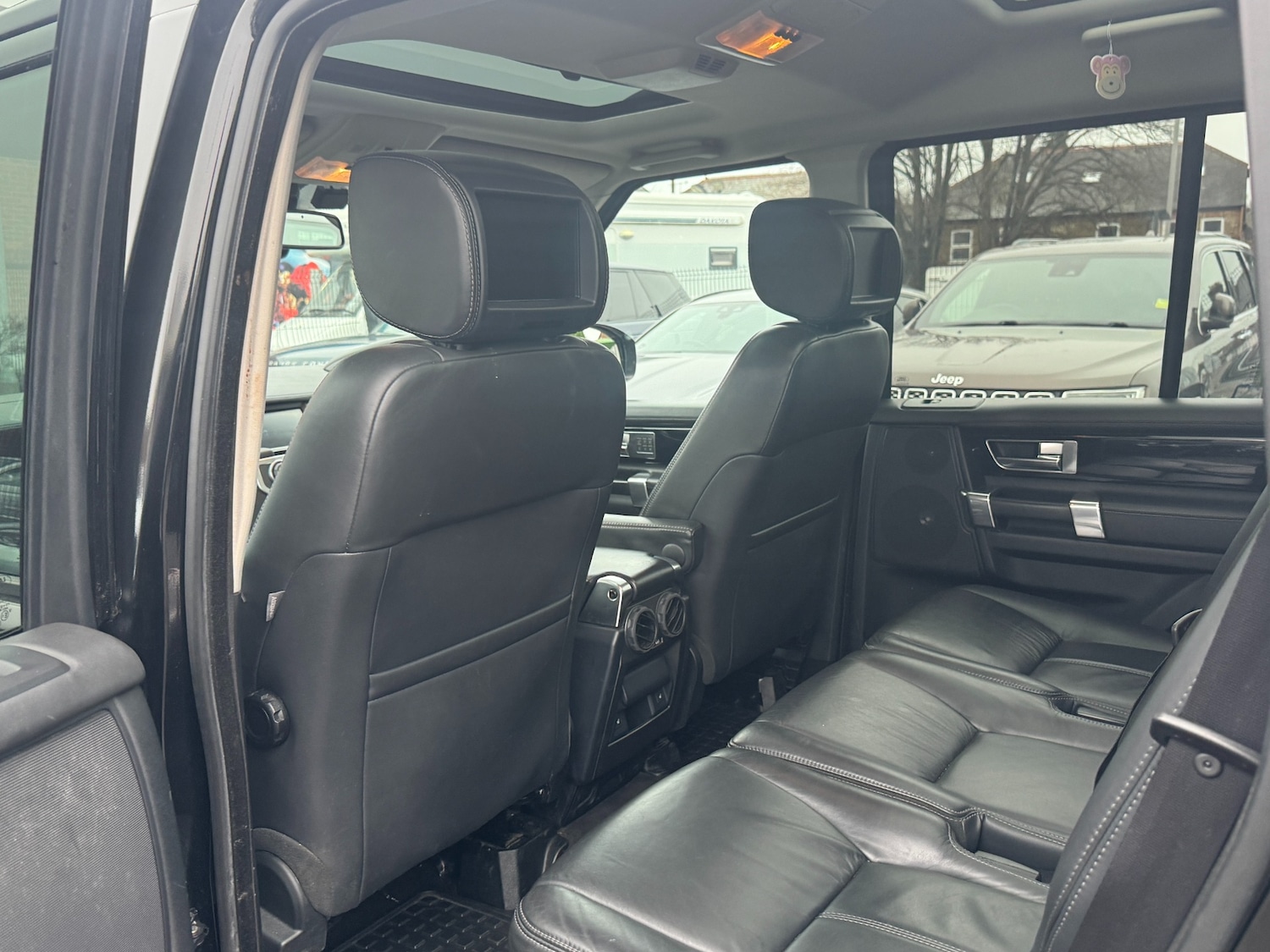 Used Land Rover Discovery 2016 for sale - 77792671: Photo 57