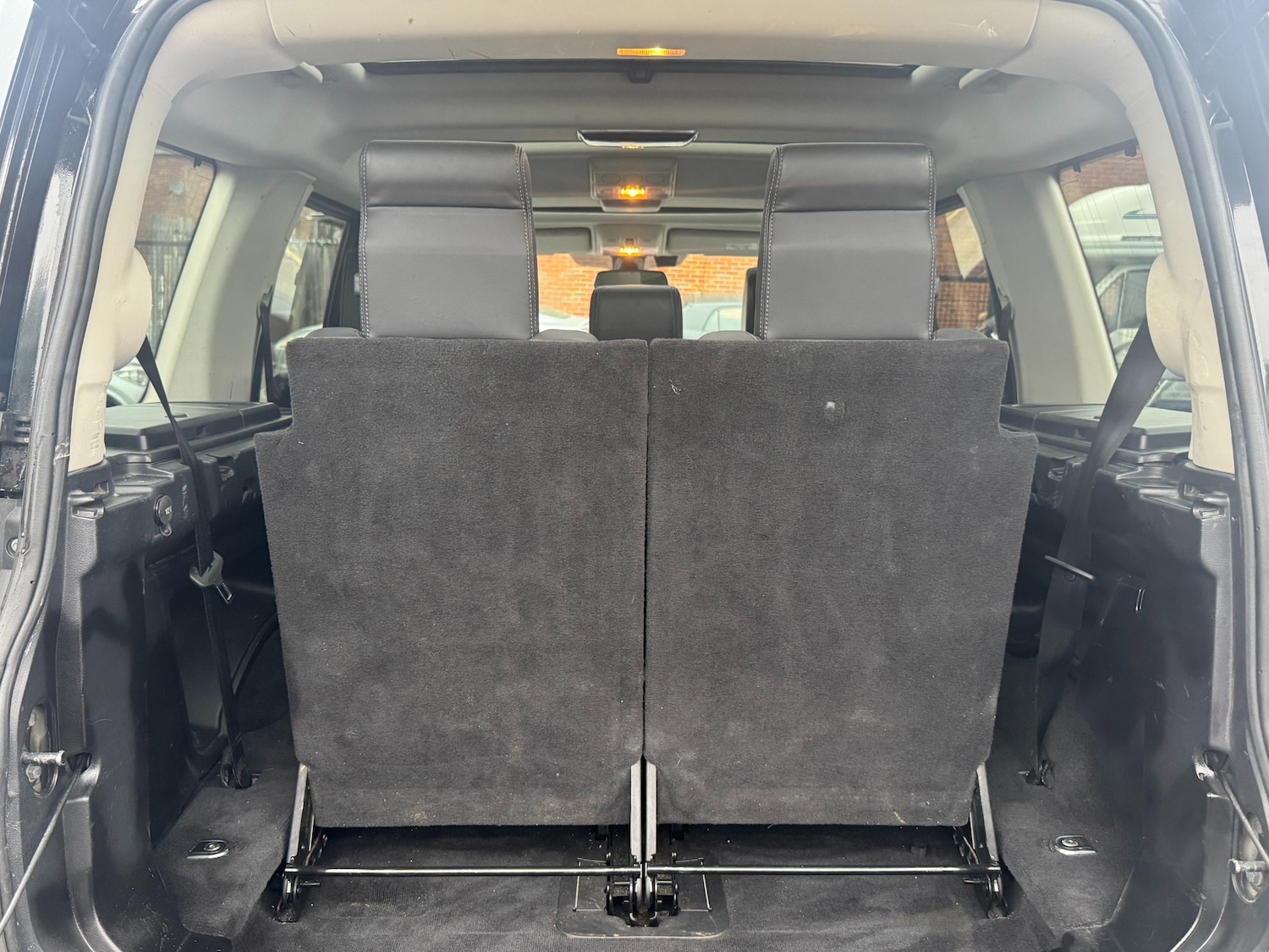 Used Land Rover Discovery 2016 for sale - 77792671: Photo 64