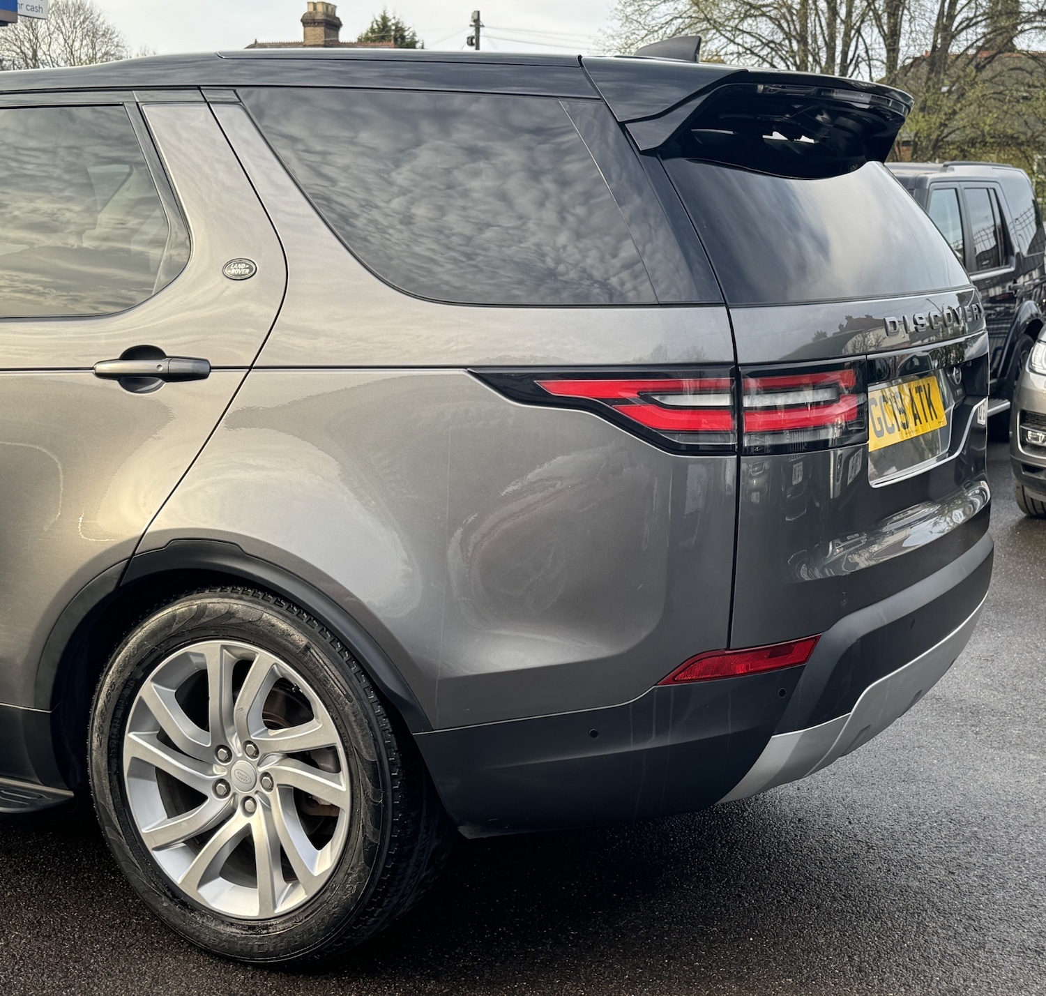 Used Land Rover Discovery 2019 for sale - 76555600: Photo 16