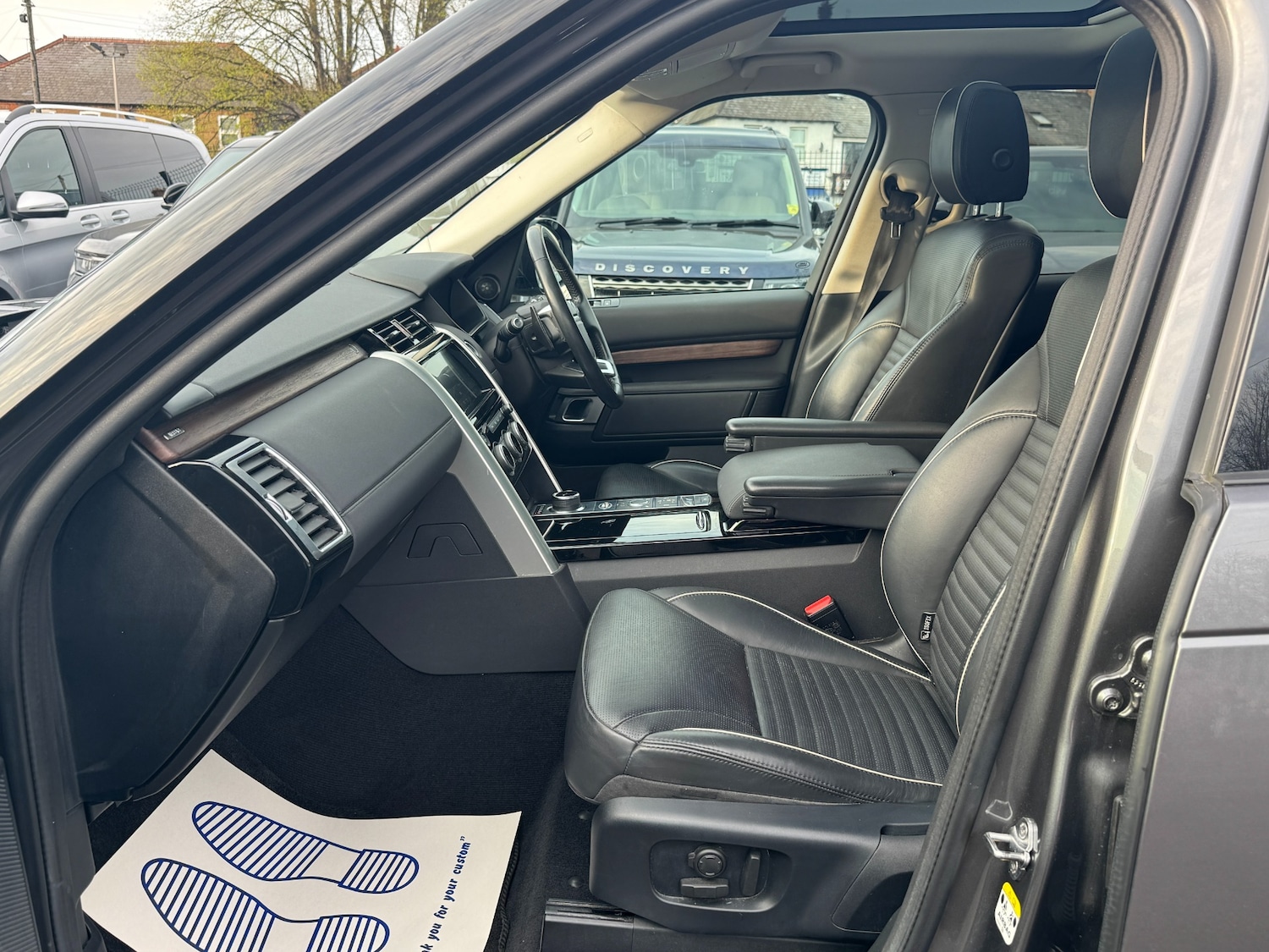 Used Land Rover Discovery 2019 for sale - 76555600: Photo 25