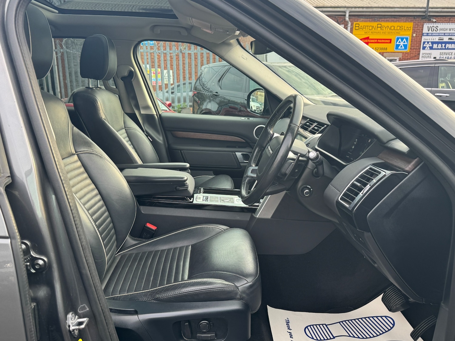 Used Land Rover Discovery 2019 for sale - 76555600: Photo 28