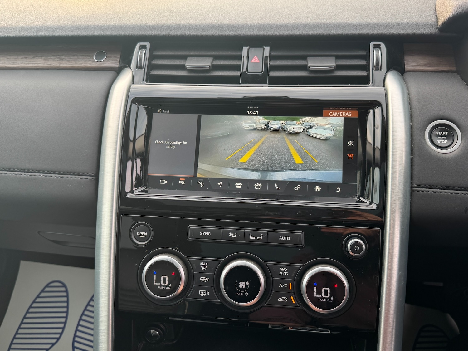 Used Land Rover Discovery 2019 for sale - 76555600: Photo 39