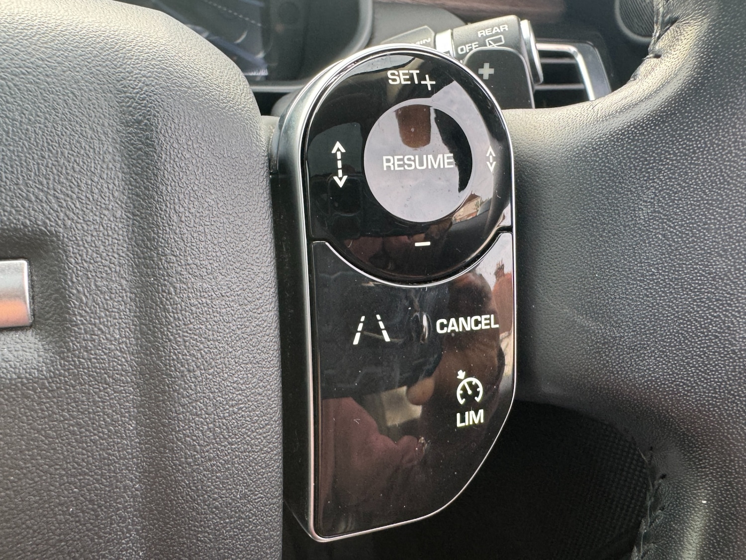 Used Land Rover Discovery 2019 for sale - 76555600: Photo 47