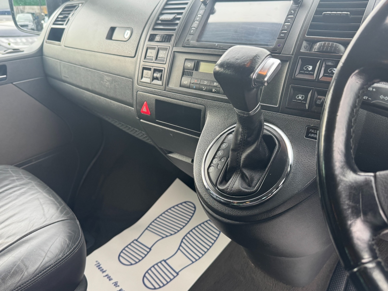 Used Volkswagen Caravelle 2009 for sale - 76526474: Photo 25