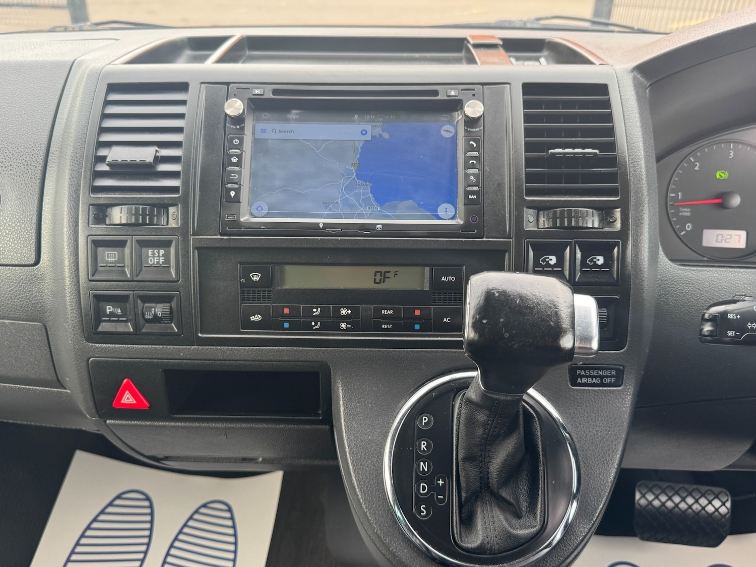 Used Volkswagen Caravelle 2009 for sale - 76526474: Photo 30