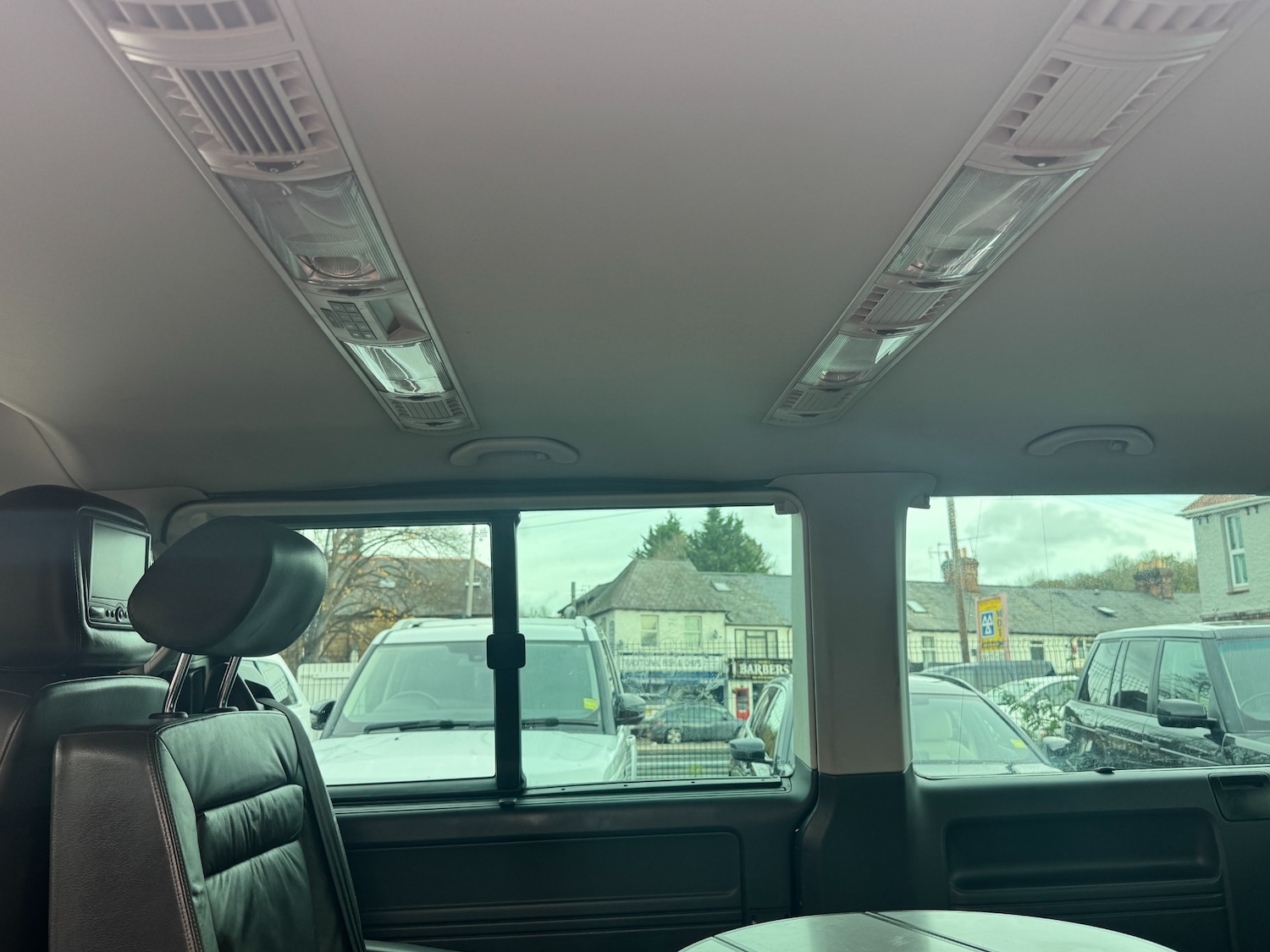 Used Volkswagen Caravelle 2009 for sale - 76526474: Photo 43