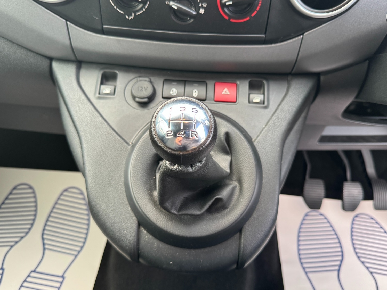 Used Peugeot Partner Tepee 2018 for sale - 76177261: Photo 28