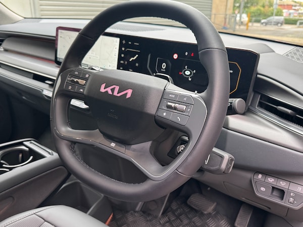 Used Kia EV9 2025 for sale - 76302485: Photo 29