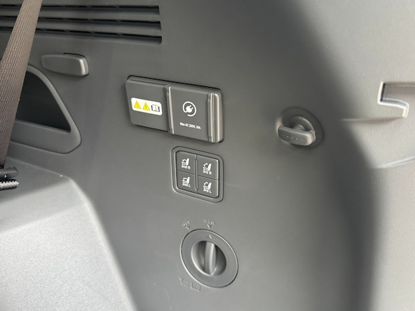 Used Kia EV9 2025 for sale - 76302485: Photo 43