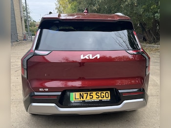 Used Kia EV9 2025 for sale - 76302485: Photo