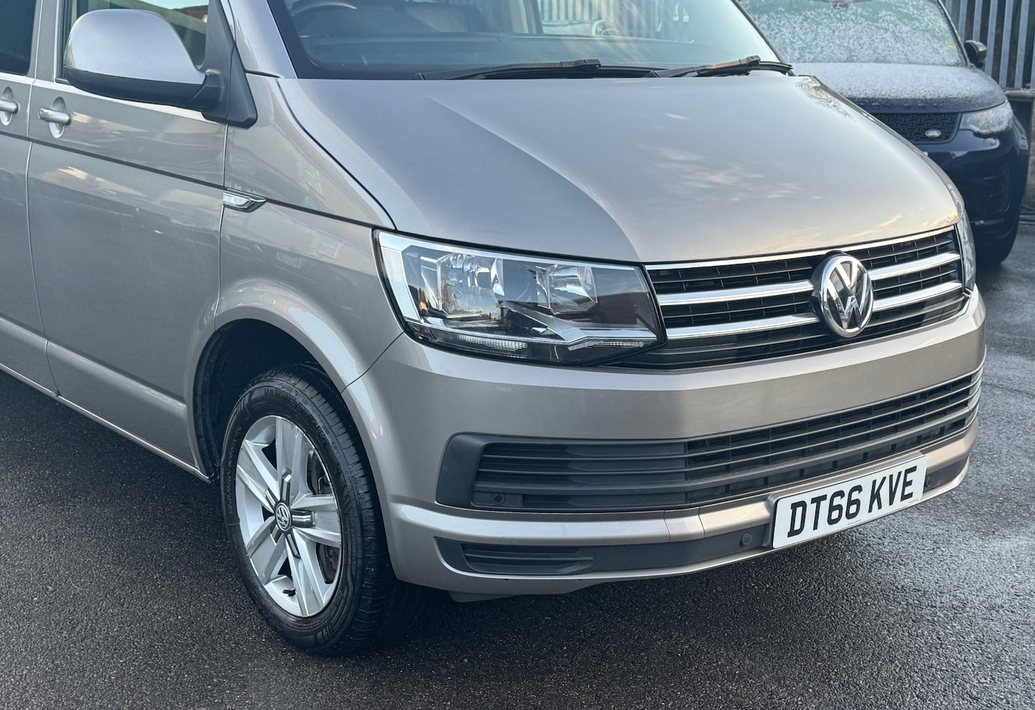 Used Volkswagen Transporter Shuttle 2017 for sale - 77100571: Photo 14