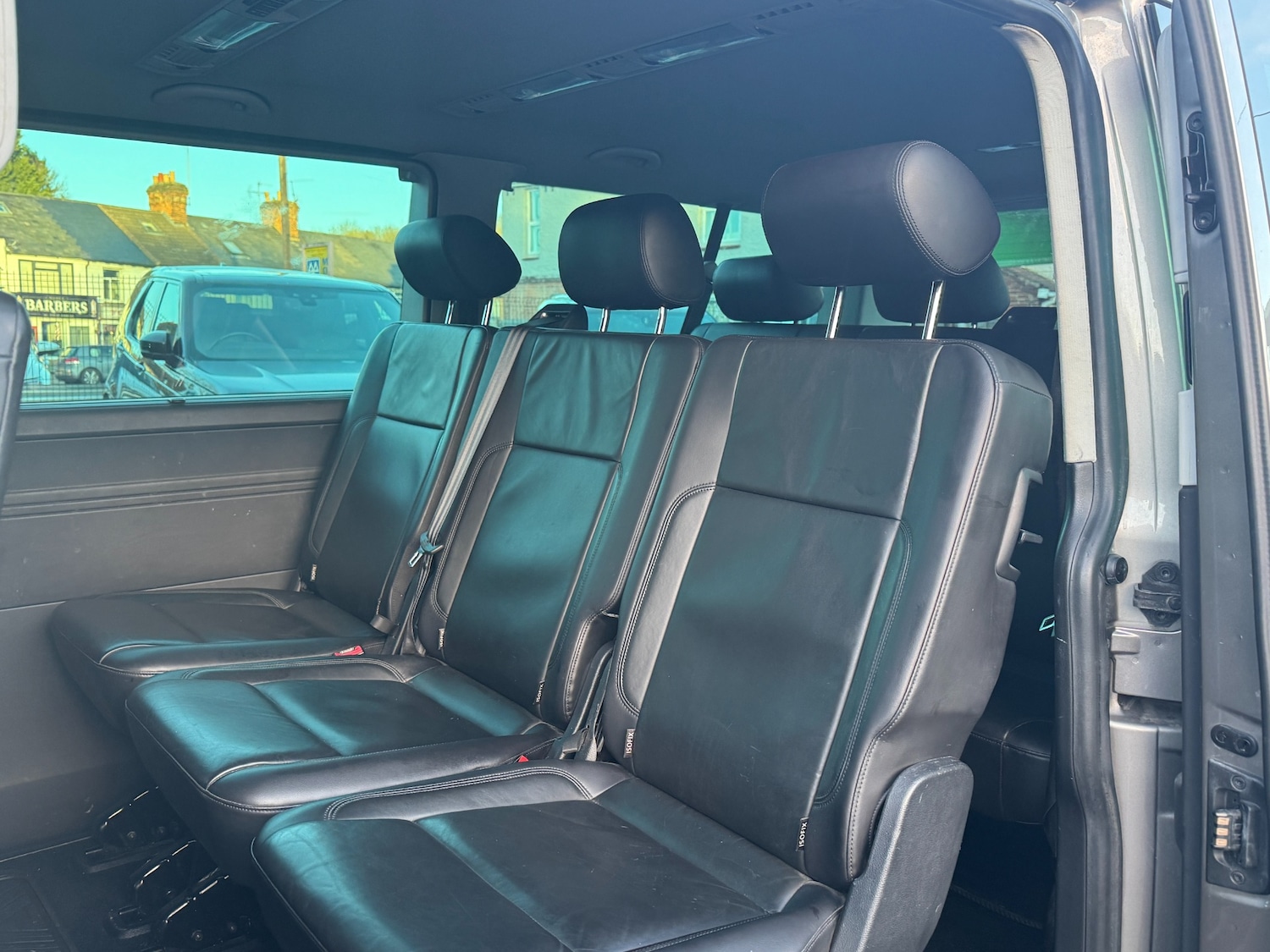 Used Volkswagen Transporter Shuttle 2017 for sale - 77100571: Photo 49