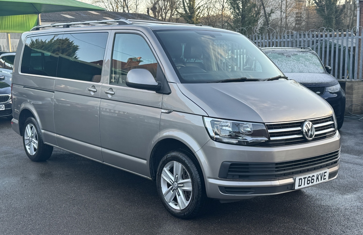 Used Volkswagen Transporter Shuttle 2017 for sale - 77100571: Photo 9