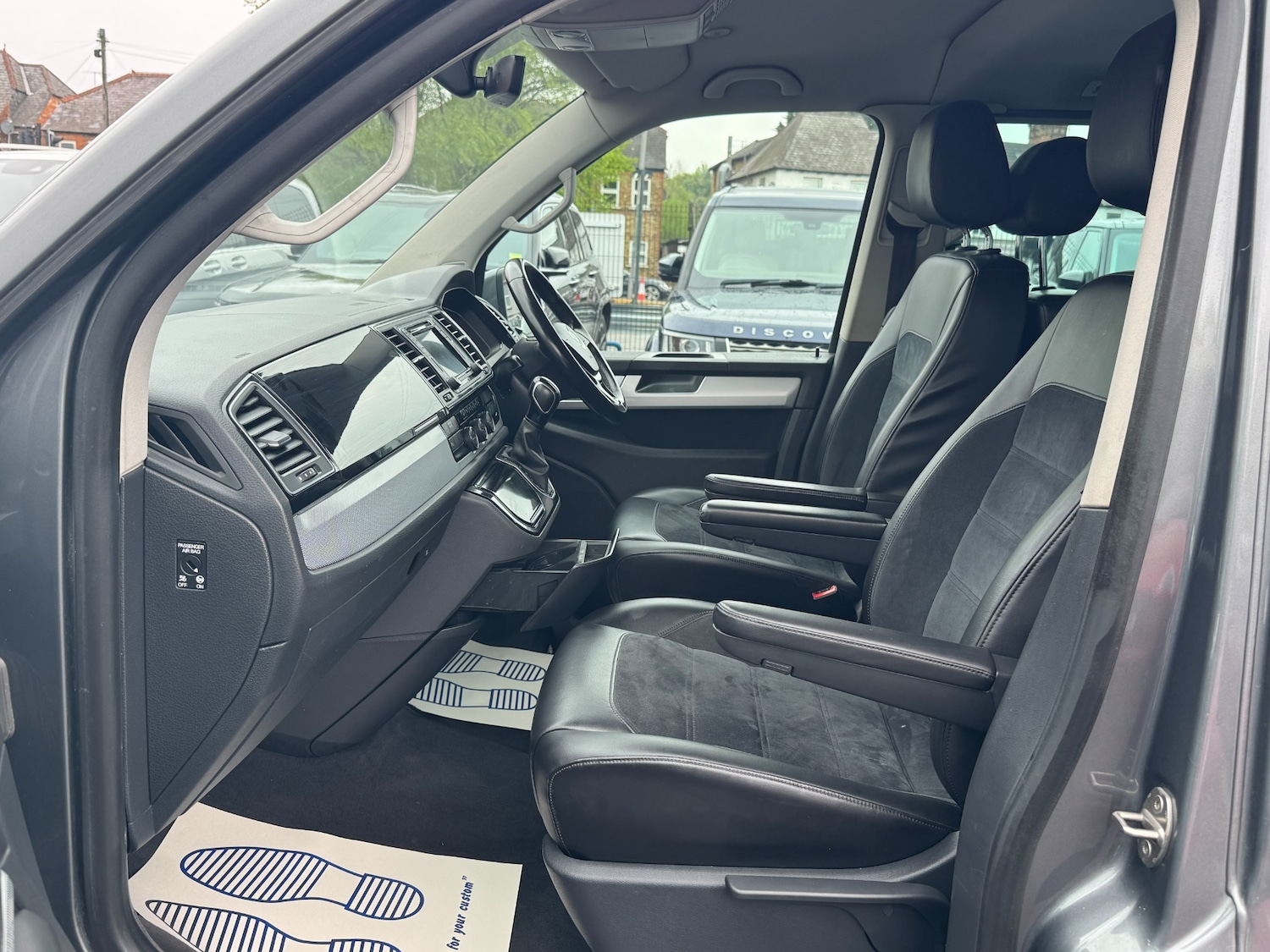 Used Volkswagen Caravelle 2018 for sale - 76526546: Photo 25