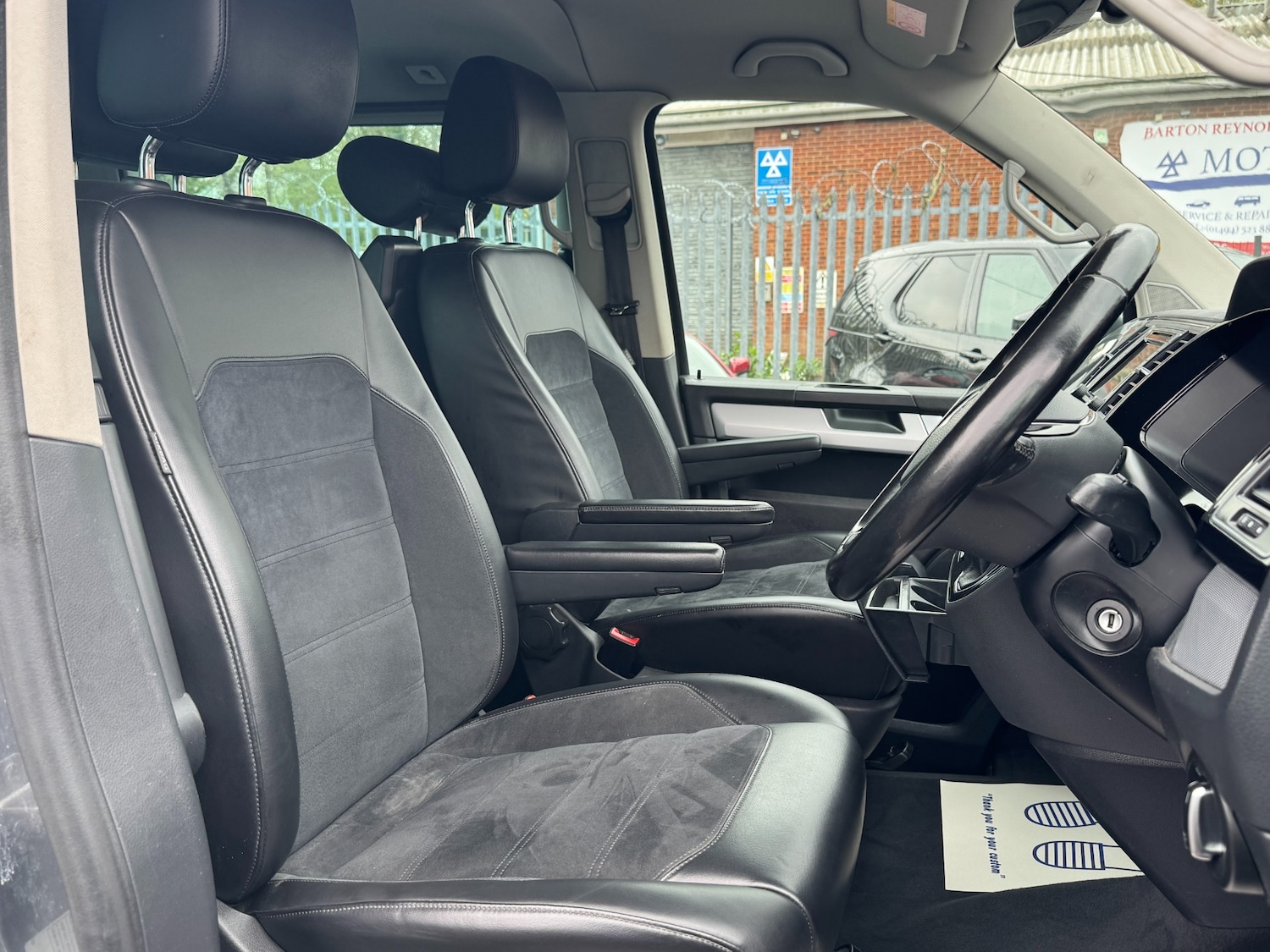 Used Volkswagen Caravelle 2018 for sale - 76526546: Photo 29