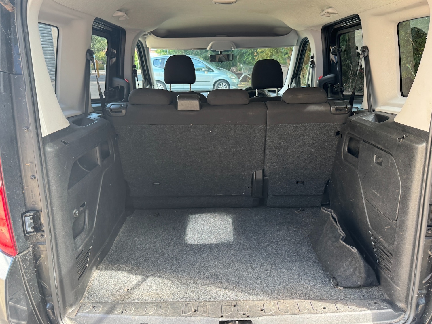 Vehicle 27