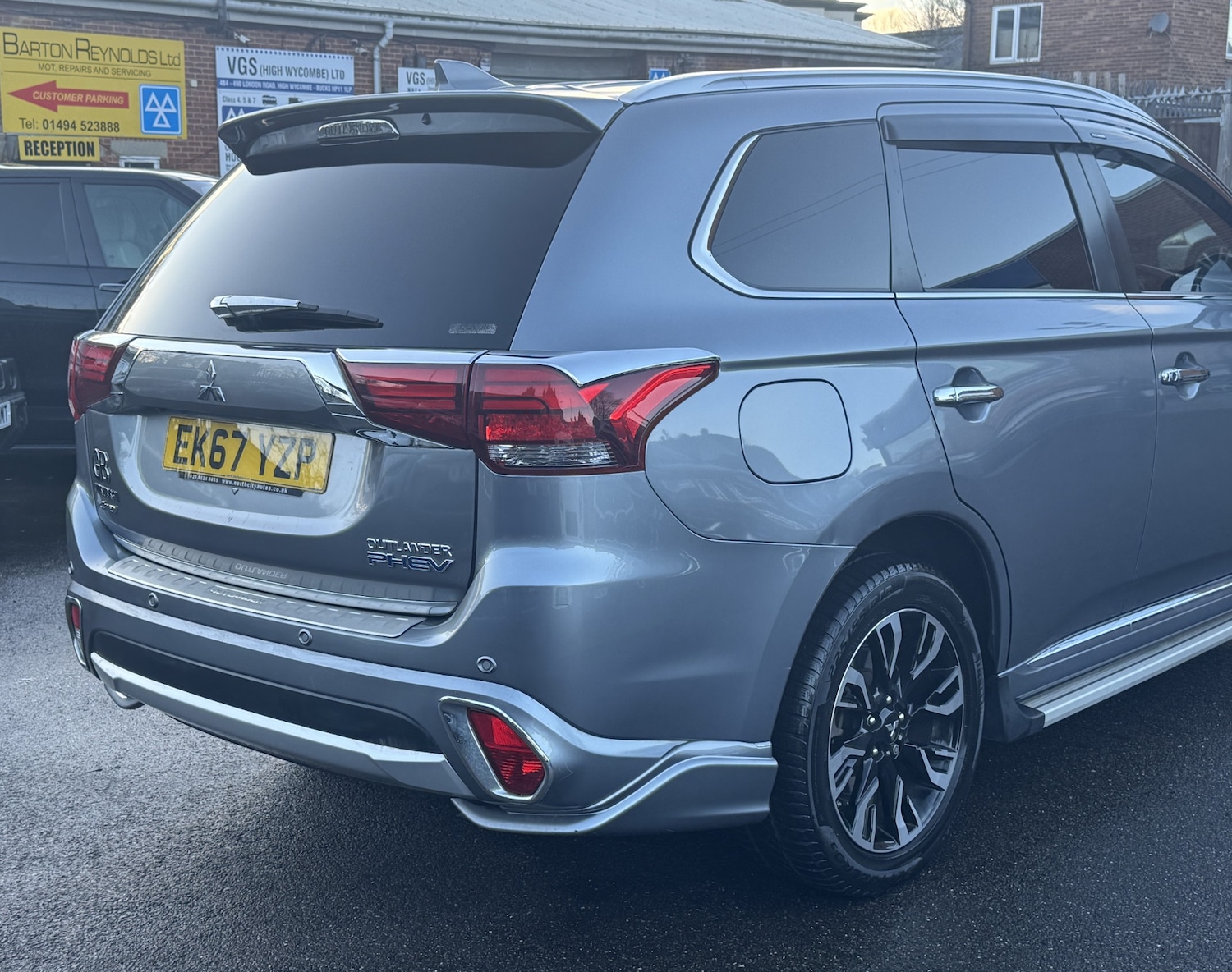 Used Mitsubishi Outlander 2017 for sale - 76762268: Photo 17