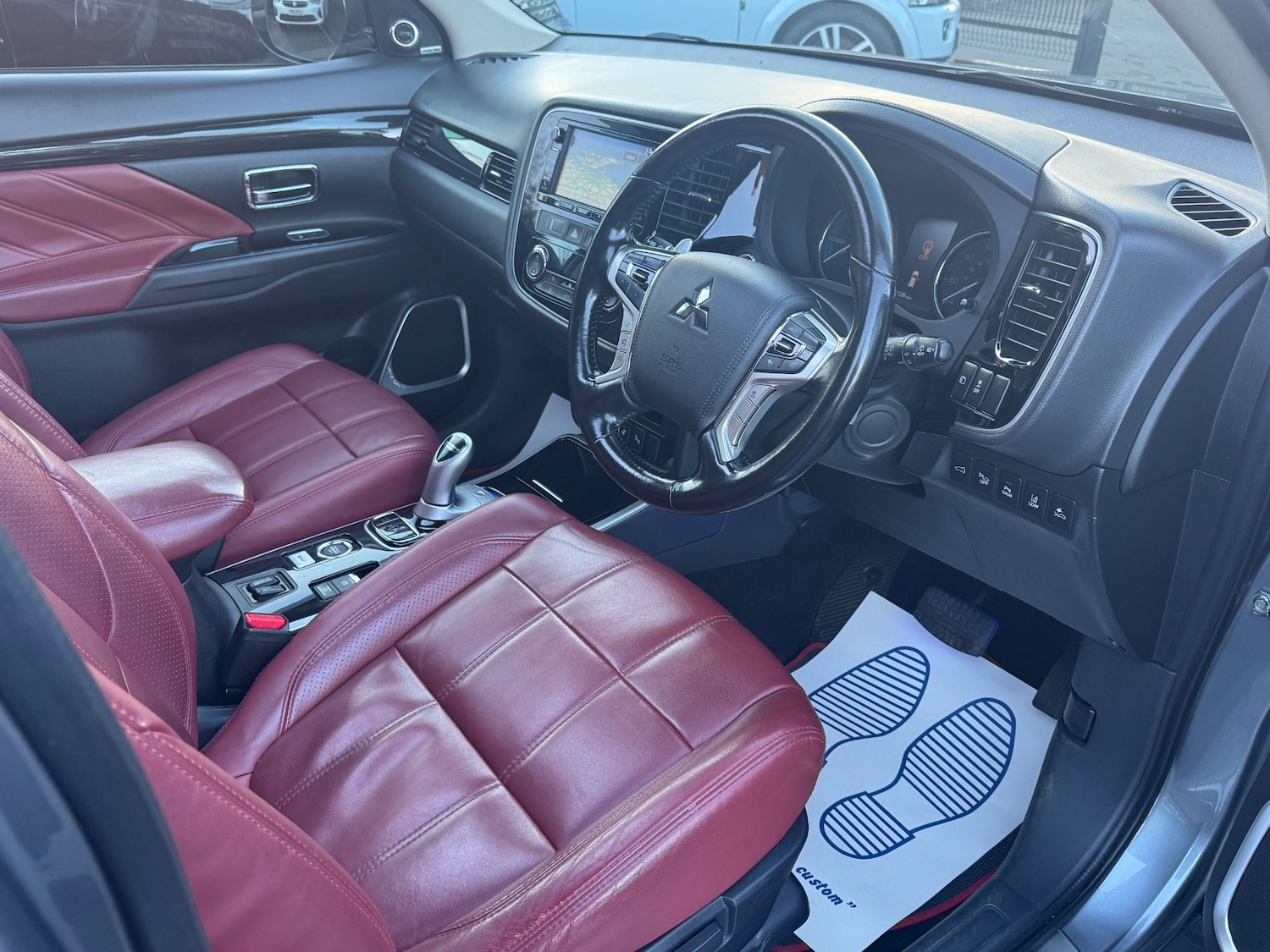 Used Mitsubishi Outlander 2017 for sale - 76762268: Photo 31